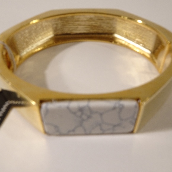 Banana Republic Gold Bar Marble Cuff Bracelet NWT 49. - Picture 1 of 5